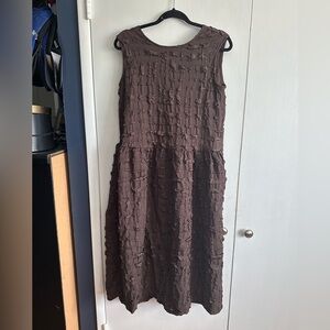 Sleeveless Textured Brown Midi Dress